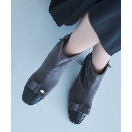 [^ԁFSETZGW0390]2025 FALL WINTER COLLECTION̊̂_u{ANZgɂȂXG[h̃Xgb`u[cB򊴂̂GifނgD̃ubLOɎgpGKgȃfUCB\[͈芴X^CAbv悢̃ubN^Cv`CX܂B͂Z߂Ȃ̂őɁBXgb`葫ɂAEXgXt[łBXJ[gɂpcɂ킹₷AvX邾ŏH~̃X^CONXɍʂĂACełBETCYF35-22.536-2337-23.538-2439-24.5Eq[F4.3cm