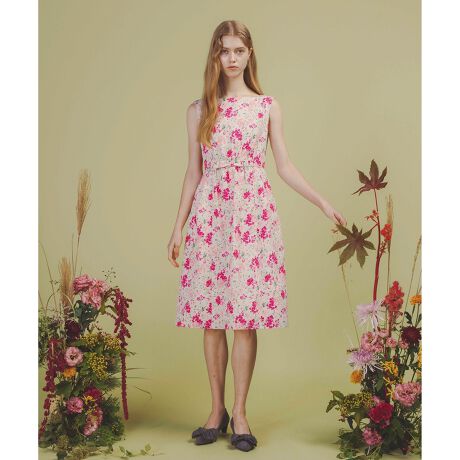 [^ԁFOPTOGW0305]2025 FALL COLLECTIONSCARLET MALLOW XJ[bg }ȄíAƒŐ􂢂ł鏤iłBTOCCAԂ̃^CvC^[fނɁAʉ̂悤ȃ^b`ŕ`ꂽXJ[bg}ẺԂvghXB؂₩ŉȃt[`[tAiĂĂ܂BEGXg܂ɂ́A肰ȂMU[{CɂȂ镔₳Jo[BynȂ̂ō̎炨AG߂ɂ̓jbgHD~̑ł邳ƍʂYĂfG1łByfށz悢n̂fފVGbgۂẪCEɂłB܂AƂGŋG߂킸閜\fނłBy@\zL@\fނgpĂ܂BňFLkFF