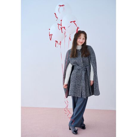 [^ԁFPRTOGW0400]2025 WINTER COLLECTIONBABY SCALLOP PANTS xCr[ XJbv pc̏íAƒŐ􂢂ł鏤iłBEGXgA|PbgɎ{ꂽXJbvJbg肰ȂtF~jȃANZgYnCEFXgpćAVvȒȂɏ炵jAX^Ă܂BtBbgnCEGXgŋrʂƃX^CAbv܂BƊIItΉł̂ŁAltF~jȕ͋C̑fGȃR[fBl[gy݂ByfށzI݂ɐD荞񂾃GKgȑfނłB򂪂A؂₩oȂASn悢Xgb`œ₷˔Ă܂By@\zL@\fނgpĂ܂BňFʁLkFF