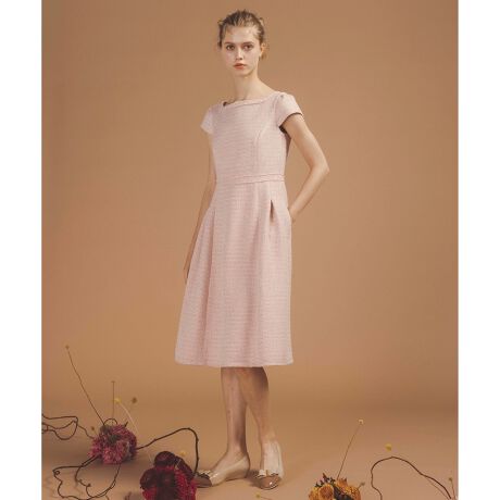 [^ԁFOPTOGW0415]2025 WINTER COLLECTIONFALLING STAR tH[ X^[̏íAƒŐ􂢂ł鏤iłBЂ₩߂D荞܂ꂽAiŉ؂₩ȃcC[hfނgphXBfReƔ߂̃XNGAlbŃAtFCXCV[vɈāA炵_炩Ȉۂ^܂BɁAfނpĒJɎƂŎdグꂽtWɎ{ĂA@ׂȓ̂тɉ؂₩vXANZgƂȂĂ܂BVGbǵAL肷ȂKxȃtBbgtAŁATOCCA炵ŃtF~jȕ͋CoBĝ̃CȂA₷ƉK˔oX̗ǂfUCBʂȓ̂otH[}ȃV[܂ŁAL܂ByfށzcC[hnL̂芴̒ɂ_炩ƂȂ₩AG肪ƂĂǂKȒSnBɍ킹ĔVGbg܂܂BcC[h̃nۂ₷AԂ̒płƂۂL[v₷iŉ؂₩ȑfނłB܂₷̂|CgBy@\zL@\fނgpĂ܂BňFʁLkFF