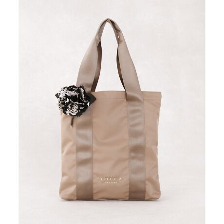 [^ԁFBOTZGW0424]2025 FALL WINTER COLLECTIONyTOCCA meets MIKA& LOVECOzAbvTCNRT[WtobOŐ[̃[hlJWA܂Ŗ͓IɒȂʂȃWŊ􂷂郂fAuLOVE{ECOve[}ɂuTXeiut[vĂqLov?co xR rANfr[30N}V𓥂ݏoTOCCAƂ̃gvR{[VBTOCCÁuGĂ݂ȂvґȃA[JCun̎cpuTXeiut[vRT[WobÓAGRɊyރ|WeBuȃ}Ch\Bx[XƂȂobO̐gnɂTCNiCgpAق̂GKgȃjAX̃t[ƃVvȃtbgobÕRgXg悢oXtł܂BRT[W͒ŃAWoAfނ̃`CXlXȃV[ł̃R[fBl[g܂ł̃ZX܂B]ngꂸɖĂ܂Ă鐶nAbvTCNRT[WLov?cȍAJx̎g݂ʂĂЂƂЂƂŎ肳Cǂʌ̋MdȃACeB\Ȗƃt@bVւ̈߂ATOCCAȂł͂̃obOЂɎĂ݂ĂBLov?cóul╨ւ̈EhӁvRZvgɁAp͂mƋȂǂ̎czN₩ȃeLX^Ct[𐶂ݏouhBLov?cỏԁX͎̐qĒ̏EႪ̂ExZ^[̕gAlXȂŏAJxsg݂HĂ܂B105E112E233E333i4FjFWEBJ[łByfށzÂȂƖԂiCn̐؂[ȂǂꂽTCNiCBΖw̏}AVR̕ۑGlM[yщʃKX̔roʂጸȂǁAۑSɔzꂽyʂϋv͂fނłB*GRS(Global Recycled Standard)̔F؂lyΉĂTCYQlzEA4Ήi21~31cmjFZEzi10~20cmjFZEybg{gc/i500mljFZydlzE|PbgF1iI[vjEO|PbgFȂERT[Wɂ̓stĂ܂AʓrO\ȃNbvt܂yӓ_zEԂtςɂ̓C[Ă܂̂ŁǍJ̒\łAJԂ̒ɂJN܂₷ȂĂ܂܂̂łӂB܂ɒ[Ȓ͂TBER{[ṼRT[W͗lXȐnƂƂɌЁEC[ȂǂgpA؂ςȂ܂ޑ@ׂȑƂȂĂ邽߁AJԂ̖CՌŔj\܂BEEюgpɂ͒JɈĂ܂悤肢܂Bgp@ɂAC[̐ؒf␶n̂͂قꂪꍇ܂BEc̎̓͂ȂɂĕۊǁEgpĉB̃u[`͂ƂĂ@ׂȂ̂߁AgĂɉԂтt̐nĂ邱Ƃ܂Bfނ̓ɂ鎩Rȕ̕ωƂāAy݂܂KłBוɂ1_1_̌܂B