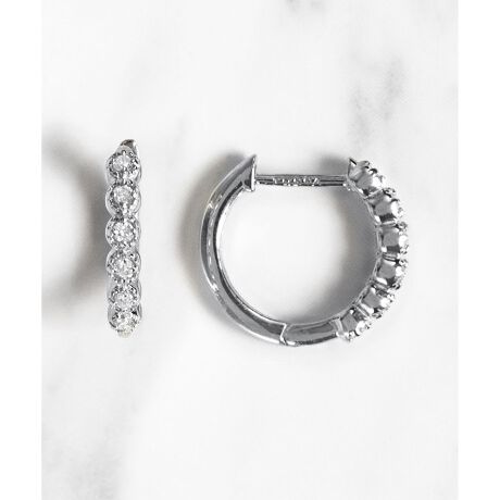 [^ԁFASTZLM0832]JEWELRY COLLECTIONׂȃ_ChC`AK10 _Ch܂t[vsAXB@ׂȒ܂ŃZbeBO_C̃AEgC̓t̂悤ŁA_C̋PőoȂA炵^Ȃ܂fo܂Bt[v̌a͑傫߂VvłȂA݊邫߂BuvƂӖAiJےƂ_Ch́AgȂG^[iȃACeŁAĝƂĂA؂ȕւ̑蕨ɂ߂łBICp̃bsOACepӂ܂BiʗjEaFa8.5EfށFK10WGijbPt[j/_Ch@0.06ctEՒf|Xg̎󂯕͎gp@ɂɂȂꍇ܂BEt[vp[c͕ό`₷̂ŁAE̍ۂɗ͂߂Ȃ悤ӉBEpEۊǕ@ɂϐFꍇ܂BEEiEϕitꍇ͂ӂAł̎gp͂TBTOCCAIWi|[`ti|[`fUĆA\ȂύXꍇ܂jJEWELRY COLLECTION͂炩