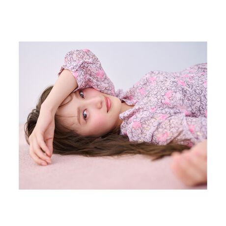 [^ԁFOPTOLS0530]2025 WINTER COLLECTIONBLOOMING CLOVER u[~O N[o[̏íAƒŐ􂢂ł鏤iłBق̂߂ZnɁA`ő@ׂɕ`ꂽN[o[`[tAiȃvgڂꒅBVGbǵAEGXgƌtBbgtÃX^CB炵CĂfUCŁAX^CAbvʂ҂ł܂BƃXJ[gɂ͂ӂƏ_炩ĂAŜɌy₩ŗDȈۂvXBƂĂyAXgXȂKȒSnłȂA㎿ȑfފƉf̂͂łB܂A̓jbgR[gȂǂHDĂȂ悢݂ɎdグĂAC[hX^CłƔVGbgۂ܂BfC[炨o܂ŁALV[ŗɂȂꖇByfށzS[h̃JbgWJ[h邱ƂŒ悢؂₩oy₩ȃVtHfނłBy@\zL@\fނgpĂ܂BňFʁLkFF