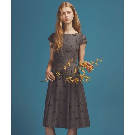 [^ԁFOPTOGW0505]2025 WINTER COLLECTIONSWIMMING RIBBON XC~O {̏íAƒŐ􂢂ł鏤iłBX[cn̂悤ɂƂ\̏㎿Ȑnx[XɁAő@ׂȃ{̎hJ{hXBJ[WJŊÂ}Al̏VbNɂfUCŁAhJꂽ{͖ɂӂĂ܂BhJɂׂ͔Ȍ򂪂AT߂Ȃ悢؂₩oBi߂Aʂ܂BVGbg͂ƂtBbgtAŁA炵CۗȂ₷𗼗BtH[}ȏʂ؂₩ȃV[ɂSĂg邽߁ALV[Ŋ􂵂܂ByfށzщH̏ȂNAȕ\ʊƐSn悢G肪BRsOɗDꃆ[eBeBȑʂ͂łBKɐSn悭߂┖̑fނłBy@\zL@\fނgpĂ܂BňFʁLkFF