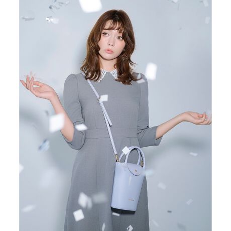 [^ԁFBOTZLM0011]2026 SPRING SUMMER COLLECTIONԂтv킹̃tbvANZgɂȂṽ|VFbg̓X}zⒷzcɂۂTCYBtbv̓}OzbN^CvŊJ₷AƎoו𔧐gďoXgXt[łBO\ȃV_[Xgbv̓nYt[X^COAO΃~jobOƂĂgQWAYdl͂łB{fB[͈ꖇdĂłƂĂyATOCCA炵zFJ[肰ȂfUCBg₷Ƃق̂tF~j郀[hDoXŁAfC[̂łʋ΂̃TuobOɂ߂łBydlzE|PbgF1iI[vj