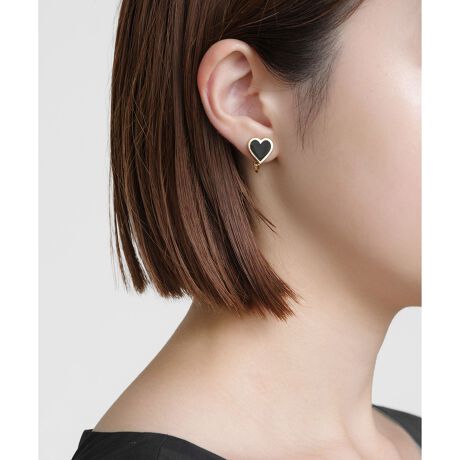 [^ԁFASTZLM0016]2026 SPRING SUMMER COLLECTIONG^[iȃn[g`[tɃG|LV悹Amg[J[Ń_ɎdグCOBGbWɃS[h𗘂A\ʂ𕽂ɂȂ悤グăNXȎoĂ܂B݂}ĔɂȂރXLWG[̂悤Ȑꂽ܂̃`[t́A傫悭؂₩ƒ₷DoXBuSJāvƂւ̏jӖƂ邨̂悤ȃACeɂ́AǂȎSƂ߂ĂقƂ̑z߂Ă܂BICp̃bsOACe@bsOLbgiʗjpӂ܂B