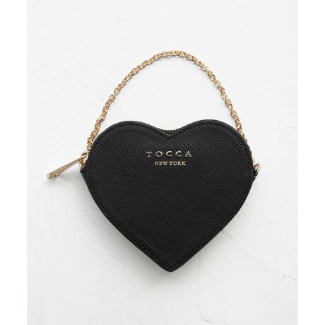 [^ԁFPVTZLM0003]2026 SPRING SUMMER COLLECTIONobOɕt邾ŃR[fBl[g̃ANZgɂȂAn[gtH̃`[|[`Bbv⃏CXCzEJ[h⏬KȂǁAƎo̐E[ɂƂĂ֗ŁA|PbgɎgACeB`F[⃍S̃^fBe[NXȃGbZXɂȂĂiȑlfUĆAobO`[ł͂ȂAfC[hXAbvƂ̃~jobOƂĂgp̂߂łBx[Xɂ͏ڗɂǍ^U[`CXBD݂X^COɍ킹ĂIтJtȃCibv͂łBEŌẪ`[t̂ЂƂƂAuvӖn[g`[tɂ́Aɂ邽тɐSɂƂ߂炷悤ɂƂ̃G^[iȃbZ[W߂ĂāAĝJƂĂ͂A蕨ƂĂ߂łB