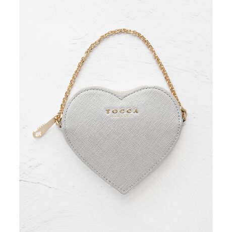 [^ԁFPVTZLM0003]2026 SPRING SUMMER COLLECTIONobOɕt邾ŃR[fBl[g̃ANZgɂȂAn[gtH̃`[|[`Bbv⃏CXCzEJ[h⏬KȂǁAƎo̐E[ɂƂĂ֗ŁA|PbgɎgACeB`F[⃍S̃^fBe[NXȃGbZXɂȂĂiȑlfUĆAobO`[ł͂ȂAfC[hXAbvƂ̃~jobOƂĂgp̂߂łBx[Xɂ͏ڗɂǍ^U[`CXBD݂X^COɍ킹ĂIтJtȃCibv͂łBEŌẪ`[t̂ЂƂƂAuvӖn[g`[tɂ́Aɂ邽тɐSɂƂ߂炷悤ɂƂ̃G^[iȃbZ[W߂ĂāAĝJƂĂ͂A蕨ƂĂ߂łB