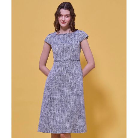 [^ԁFOPTOLS0035]2026 HOLIDAY COLLECTIONGLOW SILHOUETTE OE VGbg̏íAƒŐ􂢂ł鏤iłBiȃcC[hfނŎdĂAGKgȈۂ̃hXBEGXgɂׂ͍₩Ȑ؂ւAVGbgĂfUCɎdグ܂BT߂ȑ̘r肰ȂJo[A炵D͋Co܂Bp[eBȂǂ̉؂₩ȃV[͂AWPbgHD΃tH[}ȏʂɂ􂷂ꒅłBfނł肵WPbgƃZbgAbvł̂߂łByfށzcC[h̒悢݂Əiȕ\̂fނłBdoɂg₷y₩Ə_炩܂By@\zL@\fނgpĂ܂BňFʁLkFF