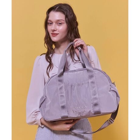 [^ԁFBOTZLM0601]-WEBꕔX܌-CASUAL COLLECTIONy֗ɃAbvf[gTOCCACASUAL BAG COLLECTIONzRELAXROMANTICRZvgɁA鏗̓ɂӂ킵A֗ŃXgXt[ȃACe͂ByWELLNESSzyTRAVELzyDAILYzV[C[WāAsAWAEghAAd烏}C܂ŁA낢ȂofGɃAbvf[gĂyȃobO܂BRƂtH|Pbg̃MU[fBe[ق̂tF~jȁA傫ڃTCỸ{XgobOBO͑OEEׂĂɃ|PbgtAɂI[vEt@Xi[|Pbg𑕔B}`肠Ĉ芴AՂ̎[͂łBnh߂Ō|₷Aו͎O\ȃV_[e[vŃnYt[܂Byʂ̃iCfނgpĂ̂ŃobO{̂͂ƂĂy₩Bsp̃obOƂĂ͂AWobOƂĂ􂷂֗ȃACełB005FubNn075FlCr[n̂ݝyΉẮzEA4Ήi21~31cmjF̂݁ZEzi10~20cmjEybg{gc/i500mljydlzE|PbgF3iI[v2AWbv1jEO|Pbg4FiWbv1AMU[3j