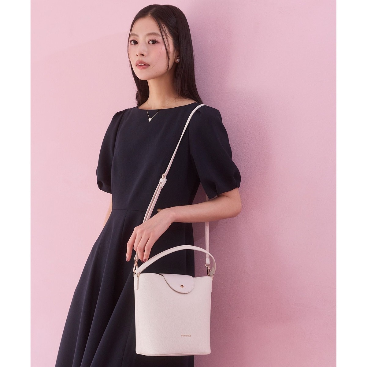 TOCCA 本革ショルダーバッグ 202102_goods_tocca details – TOCCA OFFICIAL SITE