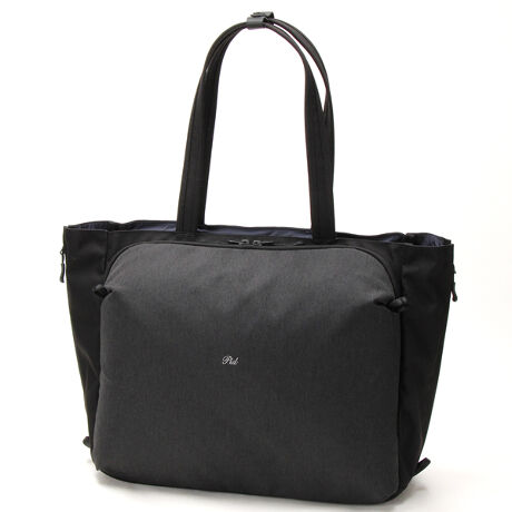 [^:PAU304]PID瑽@\rWlXbNoB{̐n̓R[f|GXegpĂAH{Ă̂ŋ}ȉJłSĒ܂BʁATChAV_[xgɕtĂVo[̃S̓tN^[Ȃ̂ŃCgɔ˂ĖԎgpSłBC[JƃWõI[v|Pbg5܂̂Ńt@C⎑Ȃǎdł܂B11Ƀ}WbNe[vtĂAgppx̒Ⴂ̓e[vŒ܂Ă܂B܂Ao̍ۂYVc≺ނāA}WbNe[vŎd؂~߂ĂΈߗނ̕Ǝdp̕Ƃŕ邱Ƃł܂BgȂ̂ŉוĂt@Xi[J邱ƂŃ}`LAeʂ20`ő27b^[ƂȂ܂Bwʂɂ̓NbVtPC[|PbgĂA13C`܂œ܂BTCh̃t@Xi[JƃbV|PbgoĂ̂ŔGꂽԂ̐܂ݎPybg{g邱ƂłāAgGȂĈSĎg܂B`FXgxgtĂ̂ŁAȂŌłƂg܂BwʂɕtĂe[v̓L[̃o[Ɏt\Ȃ̂ŏoɂΉ\Bnh26cm܂̂œ~̃R[g̏ォł|ł钷ƂȂ܂BX[cX^Cɂ̗ǂNƃR2FWJłB