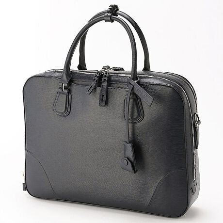 ohc(s[ACfB[)iȈۂ̌^I[U[u[tP[XoBQw̃u[tP[Xŉוlɂ߂ȃACeB@tɃV_[xgtĂ̂ŒʋΎ肪JĊyXłB@ʂ̏㕔ɂ̓I[v|Pbg茮pXP[XuɎoĕ֗łB@wʂɂ̓}Olbg̃|Pbg܂A|Pbg̃t@Xi[JƃL[̃o[ɑł̂ŏoɂ߂ȃACełB@ɂ̓^ubg|Pbg͂AMdit@Xi[|PbgƏB@TChɂ͊v싞AC[gpČ|悤ɂȂĂ܂B@̓`[̒ɓĂAgpȂĂ萻ĩ|CgɂȂĂ܂Byîm点z̏i2022N91牿i{Ă܂B͂鏤iɂĂ^Oȉꍇ܂ݕ\ĂTCg\i̔iłB \߂܂悤A肢\グ܂B[^:PAY102]