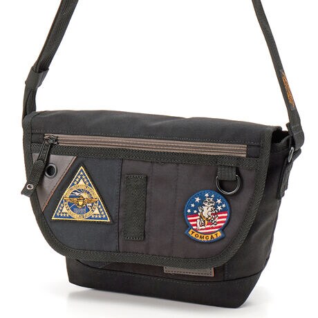 [^:AVX3520N]AVIREX\G-1̃fUC𗎂ƂTOPGUNV[YoBre[Ŵ悤ɎdオGuby|CgBEHbVhH{n̓re[WAŴ镗ɁBʂɂ̓ABbNX̕XeVĂAɂӏɂȃfUCBĂB