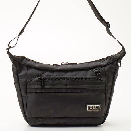 [^:AX2052]SOLID(\bh)V[YtCgWPbg`[tɍxŐDngp^v[gɃuhl[邱Ƃőlȕ͋CɎdグ܂BʂɃrXt@Xi[zAobOnɂ͍RہEhLH@ۂgpĂ̂ŁAŃ~^[uh炵ʍ\ƁA̎Ƀ}b`@\킹ACeƂȂĂ܂Bigɂ߂ȃV_[obN͒zAybg{g蒠TCYBVvȂ̂łǂȕɂfUCƂȂĂ܂B