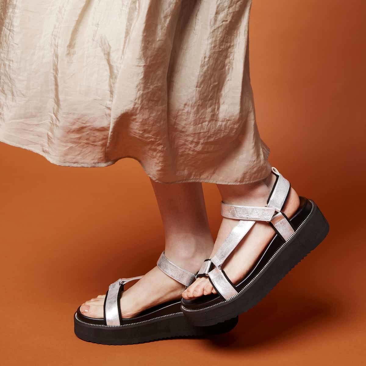 モデロ MODELLO ウェッジサンダル | マドラス モデロ(madras MODELLO