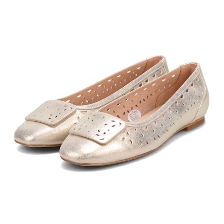 [^:DML3101]ȃJbg[NfUCƃobÑXNGAoGV[YłBׂȓ]ʔvg{ĂAق̂ƋPƂŏiƉ؂₩oĂ܂By₩ŃGKgȈۂ^AǂȃR[fBl[gɂ҂ȈꑫłBJ[BLA͓]ʔ