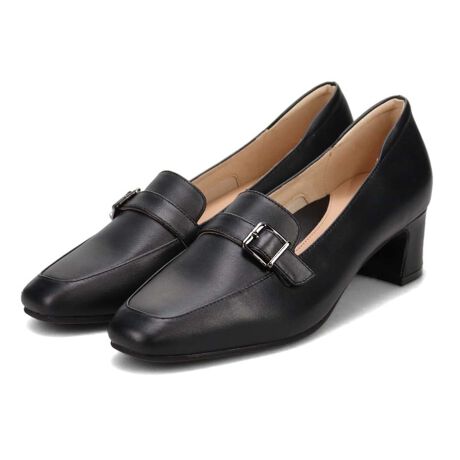 [^:DML8802]MODELLO tAȒq[ŁAGKgȈۂ^܂BfUC͐ĂArWlXV[tH[}ȏʂɂ҂łBɁA~ɂ͂ӂӂ̃NbV{ĂAɗD\tgȗSnĂ܂BԂ̒płɂAKɉ߂̂͂łB