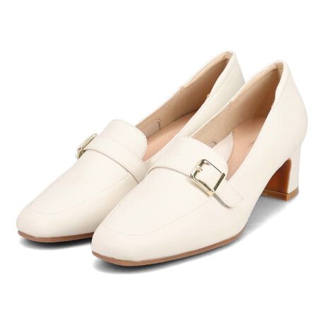 [^:DML8802]MODELLO tAȒq[ŁAGKgȈۂ^܂BfUC͐ĂArWlXV[tH[}ȏʂɂ҂łBɁA~ɂ͂ӂӂ̃NbV{ĂAɗD\tgȗSnĂ܂BԂ̒płɂAKɉ߂̂͂łB