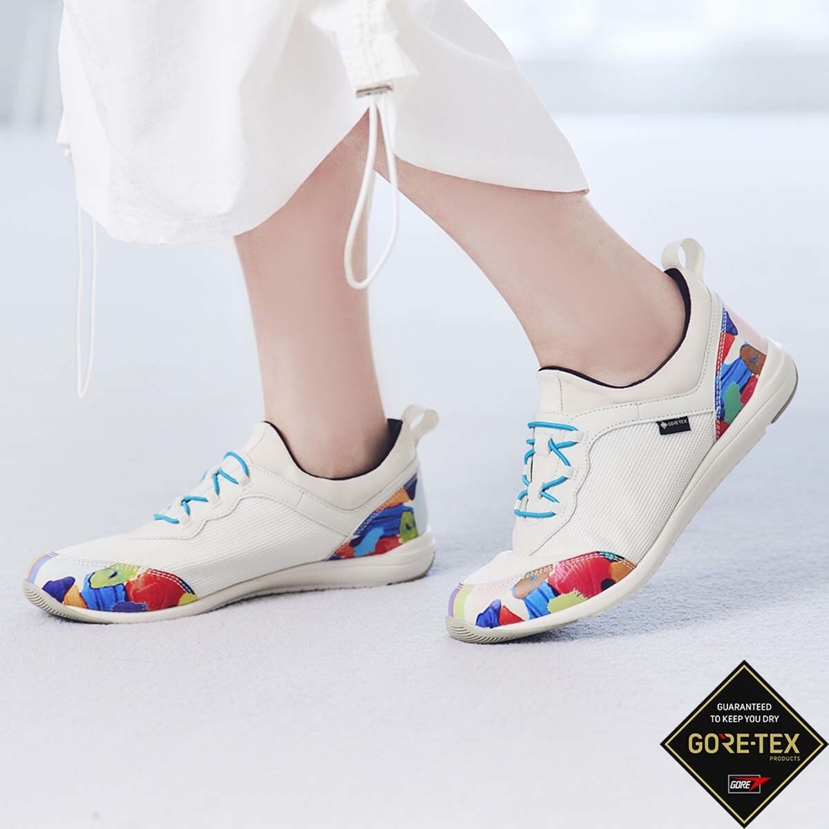 [}C]yGORE-TEXz madras Walk Kyʃ}`vgXj[J[/}hXEH[Nimadras Walkj zCgvg