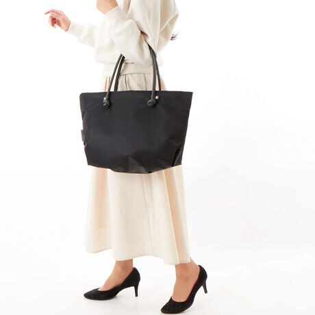 [^:010162250]fނ̓TCNiCnɁA\tgȋvgpĂ܂BVvȃX^CɁAťіڂ|CgɂȂĂAvFRrl[VڂACeɎdオ܂BJWAA炵˔obO͕igɂ҂łU[nh\tgŎ₷AyĎg₷fC[V[YłBU L[u Iu Gt@the cube of ef@}VEGhEîCɓo^ēׂ݌ɂ킸ȎAN[|Z[̊JnȂǂm点܂BЂo^肢܂BuĥCɓo^ViēׂȂǂm点܂BЂo^肢܂B