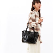 【ザ キューブ オブ エフ】コート　手提げバッグ