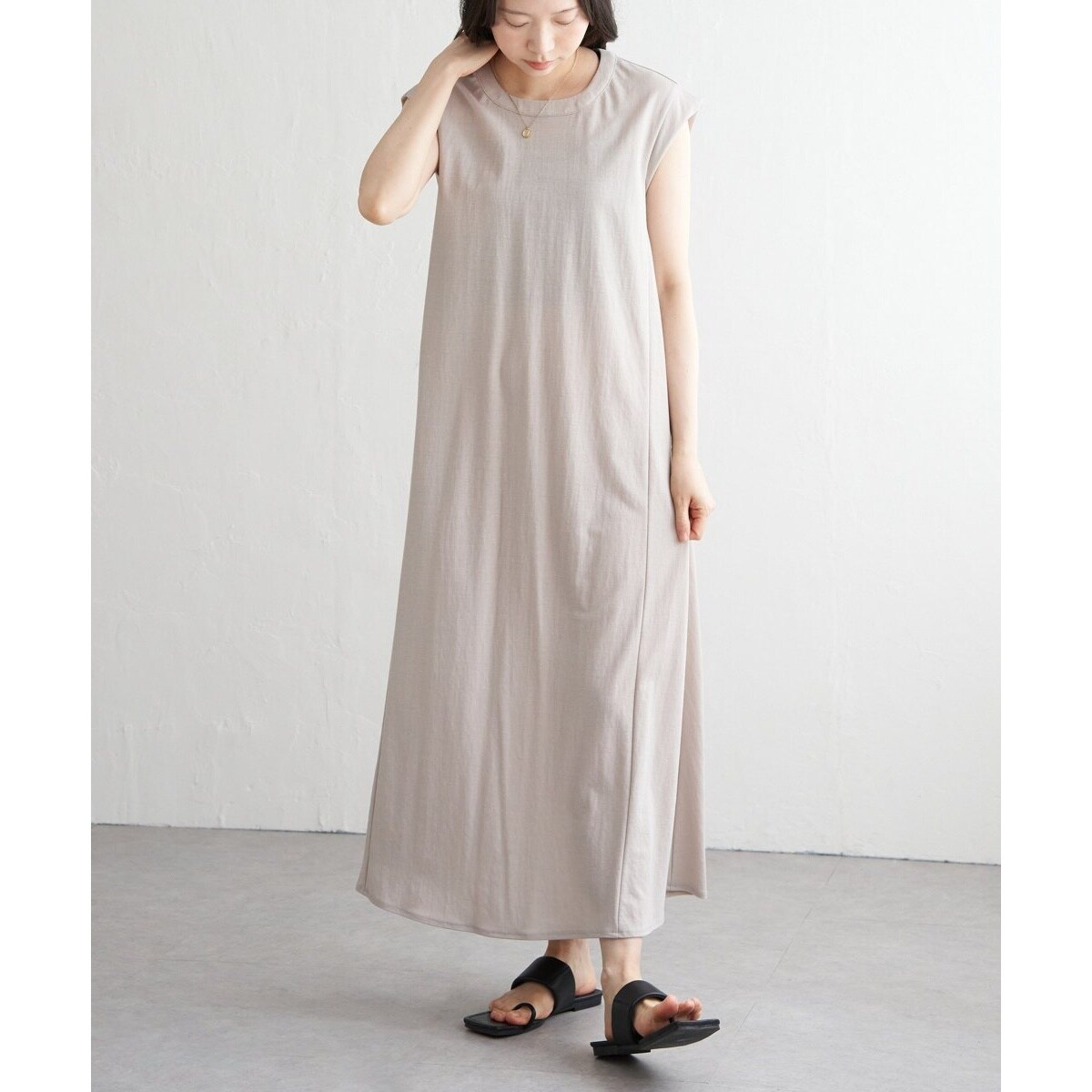 【美品】アルマーニエクスチェンジ　ベロア　ロングドレス　フォーマル　黒 アルマーニ エクスチェンジ(ARMANI EXCHANGE) レディースドレス