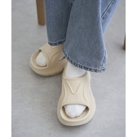 [^ԁF29700482]ghӂ{[\[͂EVAT_ByʂEVAfނgpAڂ̃CpNgƂ͗Ɍy₩ȗSnłByfށzӂƌyEVAfށByfUCzقǂ悭n[hȃfUCAX^COɃGbWvX܂BJWA烂[h܂ŁAǂȃX^Cɂ}b`A{ȃoXołꑫłBy߃R[fBl[gzChpctAXJ[gȂǁA{[̂{gɂȂ݊I؍Xg[gȒȂɂ}b`܂BInstagramɂċߓ\̃ACe⃋bNЉĂ܂B@vence_sharestyle