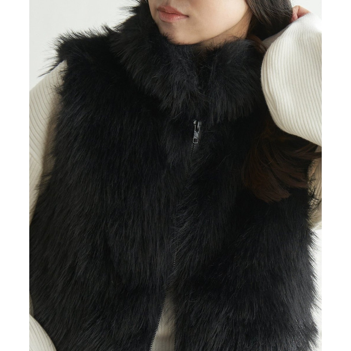 レディース ダウンベスト（中綿含む） (ショート丈) の一覧 | マルイ