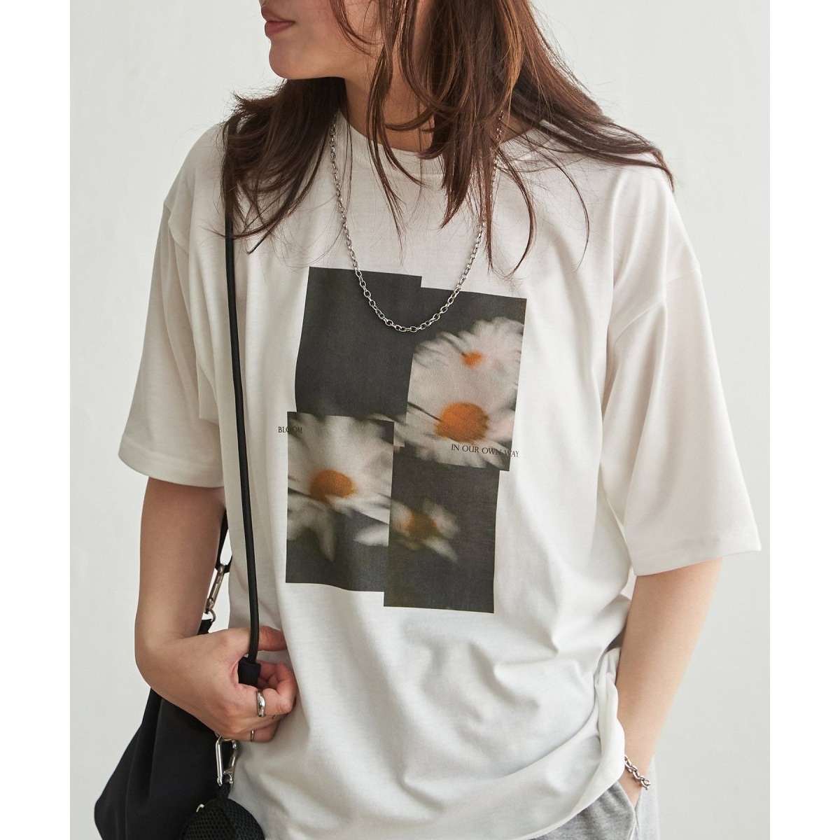 [�}���C]�y�ڐG�⊴�^UV�J�b�g�zFlower �v�����gT�V���c/���@���X�G�N�X�`�F���W�iVENCE EXCHANGE�j �z���C�g