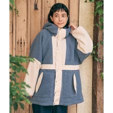 ボアナイロンフードミドルアウター