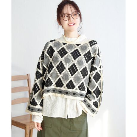 [^ԁF26921062]gȃNVFfUCƃJtȔzFڂAV[g̃ChX[uvI[o[łB@ׂȃ`[t[XŜ؂₩ɍʂAR[fBl[gɐVNƂ݂vX܂ByfށzȃANjbg̃`[t[X҂݁ByfUCzV[gŁAChX[uvI[o[By|Cgzt炵J[zFƁAN̓x[VbNȃmg[VFɒǉĂ蒅₷ACeɎdグ܂B͏㕿̃oCołBmfTCYn@164cmmpTCYn@MTCY