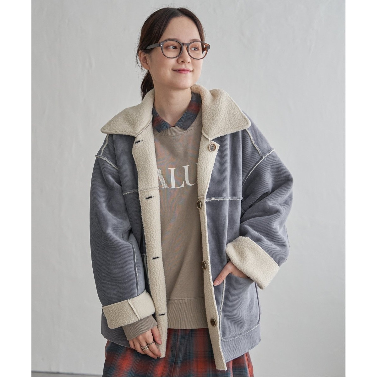 バーバリーブルーレーベル コーデュロイ コート ボア襟 Y2K 36 バーバリーブルーレーベル コーデュロイ コート ボア襟 Y2K 36