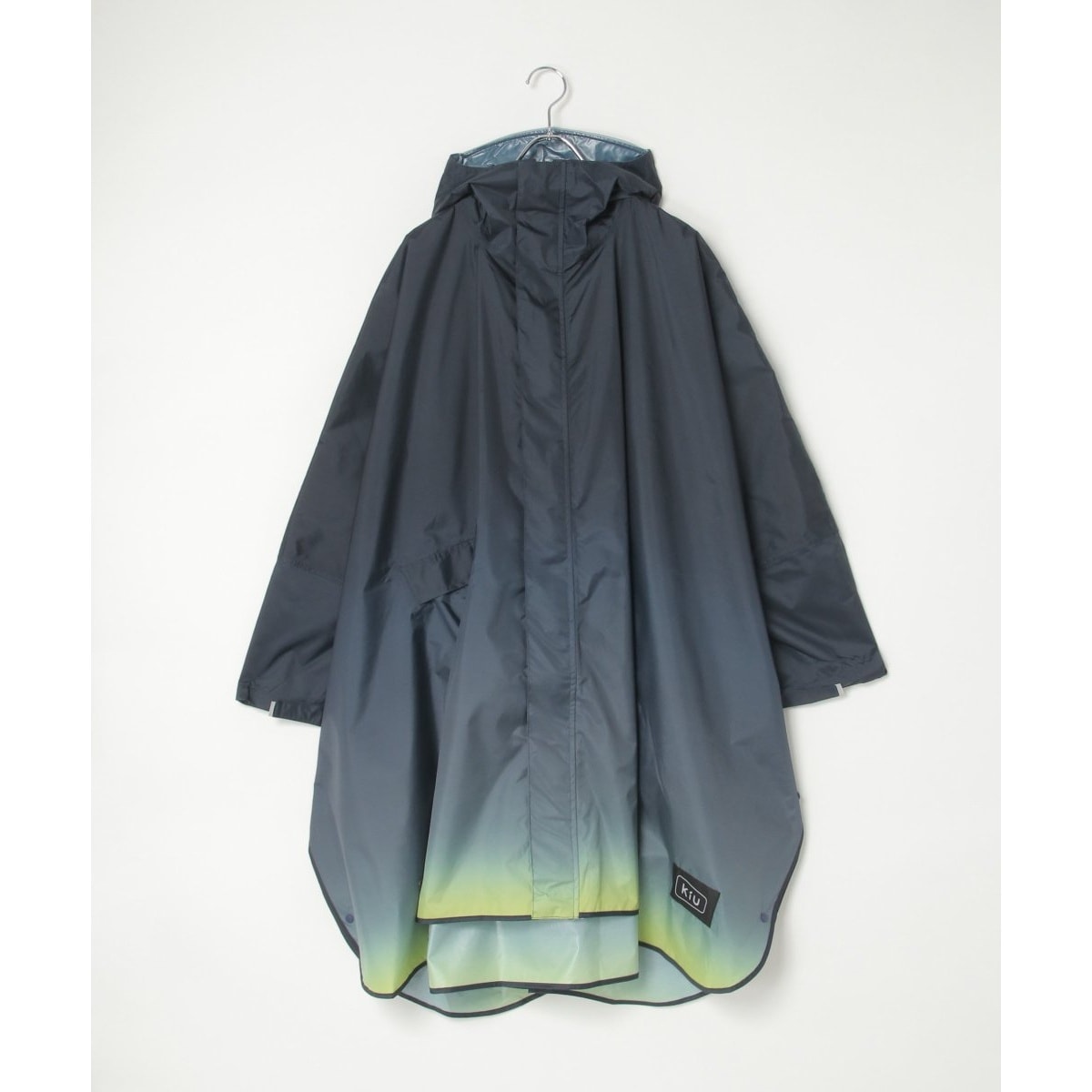 TOCCA 【撥水＆洗える！】ENVELOPE コート レインコート ベージュ TOCCA 【撥水＆洗える！】ENVELOPE ショート丈コート （ベージュ