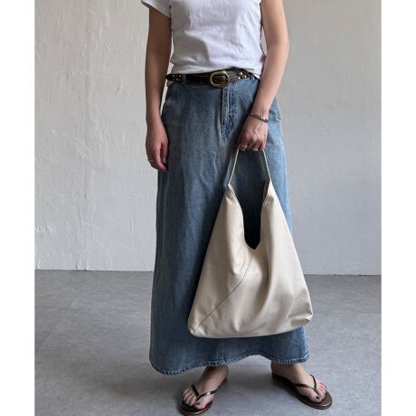 [^ԁF30294841]􂦂鍇gpOp`̃V_[obOByʂŃRpNgɎ[łATuobOƂĂdpɂ܂܂ȃV[Ŋ􂵂܂Byfށz􂦂鍇vByfUCzOp`̃V_[|obOBy|CgzE􂦂鍇vgpEgт]TœTCY̑OʉBt@Xi[tEV_[̓\tgX|WŌy