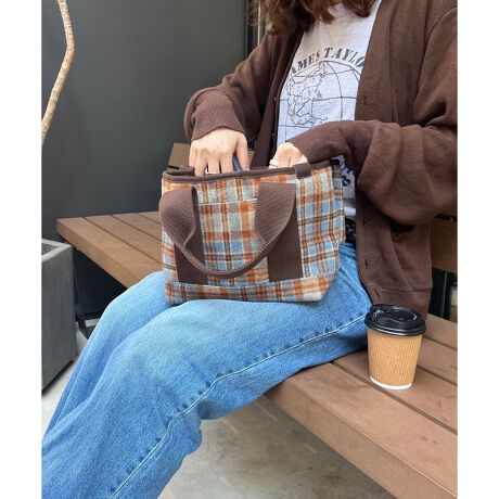 [^ԁF30294843]וIɐE[\Ȏd؂t̃~jg[gobOBzX}zAbv⏜ۃObY܂ŁAꂼ̋ꏊmۂłd؂tfUCŁAו̏oX[YłBԂȂ莩tHŁAƊ̂郋bNXꂵ|CgBig͂AJtF₨UȂǂƂoɂtBbg܂Byfށz|GXeAꕔFE[ByfUCzd؂g[g̃cC[hfރo[WBy|CgzEyʁi380OjE3̎d؂Ŏ[ɁEtO\