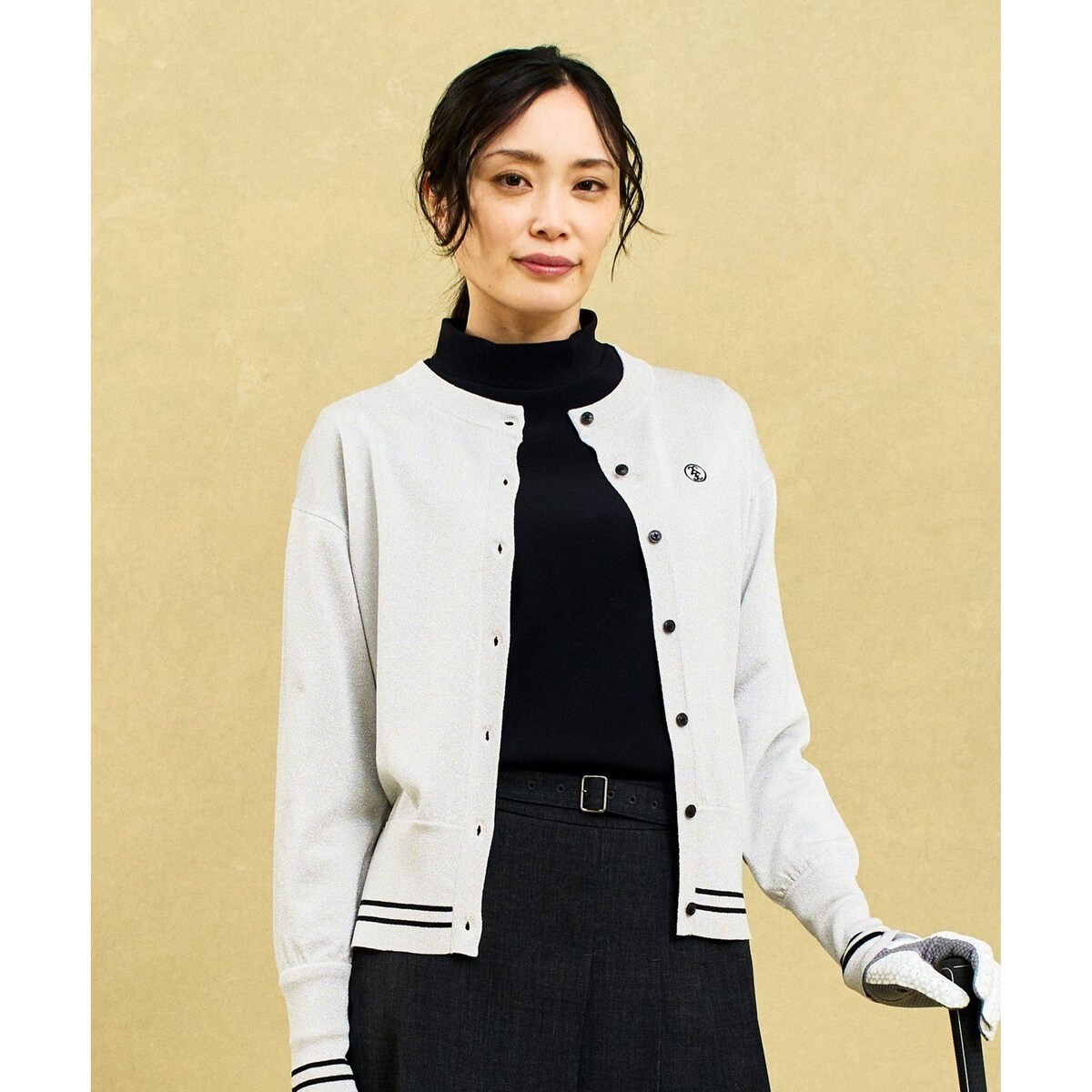 【WOMEN】【UVケア】 シーズン問わず着用可能 な ラメニットカーディガン タウンにも最適 WOMEN】【UVケア】 シーズン問わず着用可能 な ラメニット