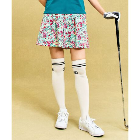 [^ԁFPHVLGM0408]tFAEFCfԈႢȂ̉؂₩ȃt[vgV[gpcwV[Ɍf鑍V[gpcĨ|Vc(KHVLGM0418)ƃZbgAbvł̒p߁IfUCELACVGbgŁAqbvCJo[ȂX^CAbvEEGXg̓Sdl{RŃNNtBbgAׂȃTCY\EEɂ̓{[|[`Ȃǂt֗ȊۃJtEɃShJAE|Pbgɂ̓NAJ[̃IWiVRbytJ[WJEiől炵uubNvEGߊڂ̉؂₩ȁuO[vfށEt[vgXgb`fނgpEƂG360Xgb`œ₷QEzɗDAANeBuȃStV[łKEVɂȂɂAC[W[PAłȒPi摜̓TvgpĂ邽߁Aۂɂ͂鏤iƐFTCYAו̃fUC̎dlɎ኱̕ύXꍇ܂B\߂B