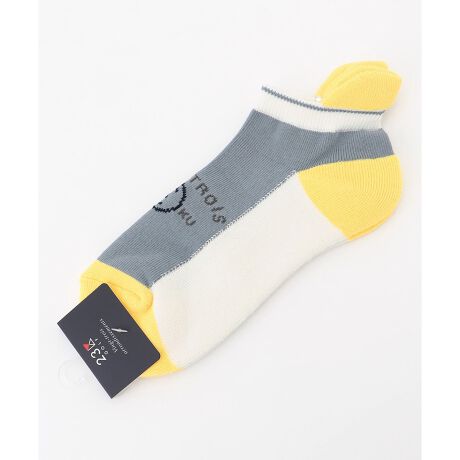 [^ԁFGN1RGM0304]؂₩ȃJ[ÕubNfUC\bNXfUC̍bɍV[ỸS}[N{ꂽAN\bNXBEFAƓJ[gpzF́AR[fBl[gɉ؂₩vX܂BƂMtgɂ߂1łBfރ|GXe^ȁ^iC^|E^hLEhیʂ̂鎅gpi摜̓TvgpĂ邽߁Aۂɂ͂鏤iƐFTCYAו̃fUC̎dlɎ኱̕ύXꍇ܂B\߂B