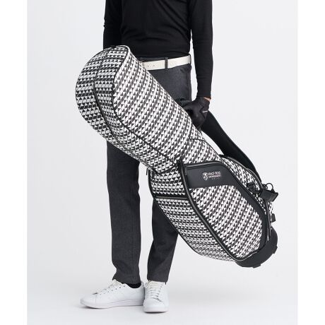 [^ԁFBO1PGW0201]ACRjbNȃmg[fUCŖAVbNȃLfBobO25H~V[Ỹe[}łqtbOp^[rAmNŃX^CbVɃvgLfBobOB 23VvɒۉAtbÔ悤ɃOtBJɕׂAVѐSӂfUCۓIłB  fނɂ́A㎿̂V{{}bgȍv̗pBʂȑȂ~j}ȃtHƁAT߂ȃOtBbNAl̃St@[ɂӂ킵ꂽۂo܂BɁAV_[xg3_ň萫ƉK𗼗BgSnɂA@\ӂ{łB XybNEgF9.0^EdʁF4.1kgEΉNuFS47C`܂ŁtbOV[Yꗗ͂灡LfBobOꗗ͂灦LfBobÕl[̍́A23GOLF WEBXoŏĂ܂BqlgɂāA߂̐X܂͕SݓX̂Cl[JE^[ɌʂɂkiLj 摜̓Tv̂ߎۂ̏iƎdlقȂꍇ܂B܂AX^WIɂƖقȂ邽ߏi̐FقȂČꍇ܂B\߂B