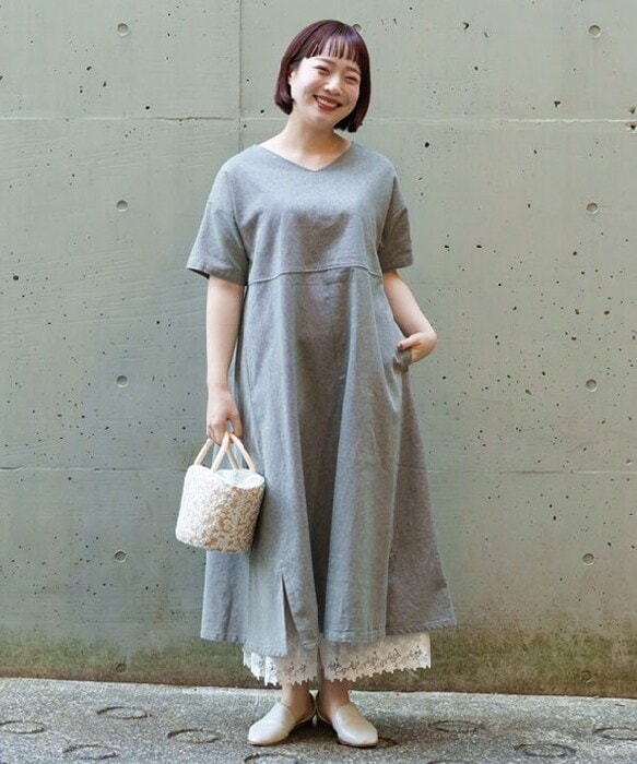 美品✨アズノゥアズオオラカ　裾レースカットソー　ゆったり 大きいサイズ　コットン 大きいサイズ】レースドッキンギャザOP | アズノゥアズ
