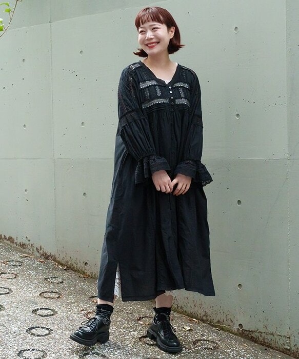 新品✨【アズノウアズ　オオラカ】パッチワーク風ロングワンピース　ゆったり　レース 新品✨【アズノウアズ オオラカ】パッチワーク風ロング