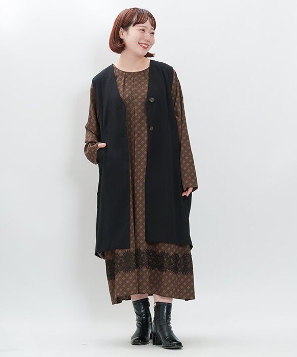 大きいサイズ 5 新品 黒ハンドクロシェでジレー アズノウアズオオラカ 大きいサイズ 5 新品 黒ハンドクロシェでジレー アズノウアズ