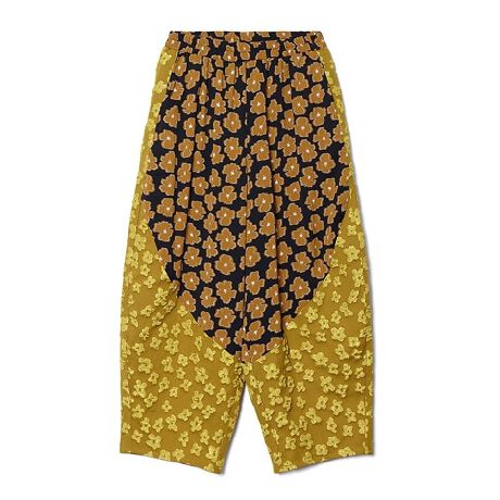 [^:OD1685] 2̉Ԃ`J[uCpci傫TCYj ̊̂镗ʃWK[hŎdĂAʊӂꖇBԕ͐D̎@ɂĕ\ςApxňۂςVѐŜfUCłB2ނ̉ԕ؂ւA悤ȃJ[uC`ƂŁÂVGbgɎdグ܂By₩ȕ̐n͓₷Aɉ؂₩ƌyvXBVtHɂ͗ntĂ̂ŁACɂSĒp܂BOlaca modelFH158 B102 W88 H108 3TCYpƉOł̎Be摜́A̓ŐFČꍇ܂B\Ȍɋ߂J[ɂČfڂĂ܂@gpĂp\R̃j^[ݒ gѓdb̃[J[E@ɂۂ̃J[ƈقȂČꍇ܂B\߂B