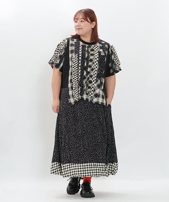 完売品♡アズノゥアズオオラカ 挟みテープに花とキカＯＰ　ワンピース シェルボタン 大きいサイズ】ハナシカクドッキンOP | アズノゥアズオオラカ(AS