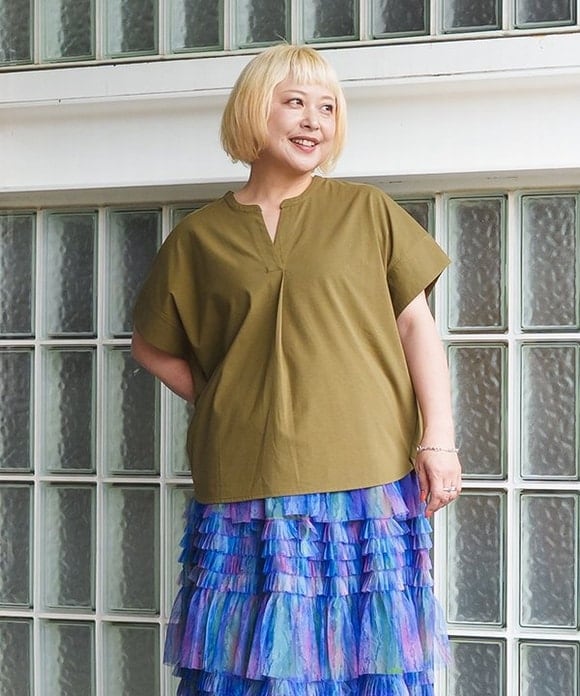 新着】 アズ ノゥ アズ オオラカ(AS KNOW AS olaca) レディース の一覧