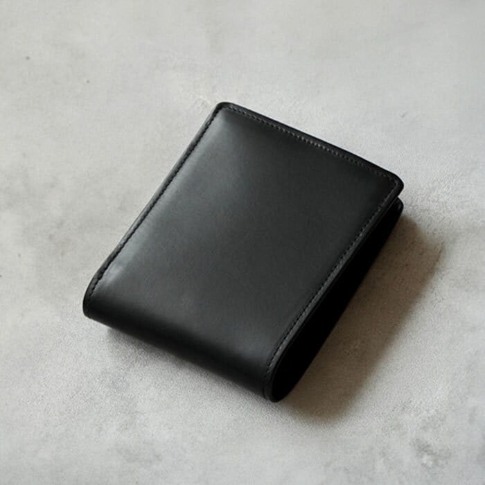 最終値下げ　genten ゲンテン　フラッターカットワーク 二つ折り財布　新品 フラッターカットワーク 二つ折り財布｜商品一覧 | 革財布、バッグの