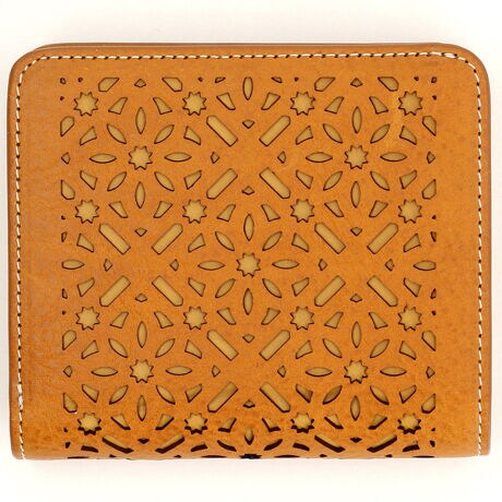 [^:43987]z̏ɍLԖ͗lB̘A͗ĺA̐RƂ͂̃V[YBgentenԂ̉Ԗ͗luJbg[NvɏɃ_C^ɎU΂߂A_CJbg[NBgpfނ́AԂ̃C^AAo_bVJЂ̃~l@{bNXB@ׂɎdグȑʑ̂̓͗ĺAv\ʂ̒nV{ƍ킳A蕡Gɕ\LɉfoĂ܂B@ׂȉԖ͗ľiFƂƂɁAȌoNωy݂B<fނ̓Ebg>fށF~l@{bNX<舵̒ӁE@>vFA_X@fP[gN[@RfBVjON[Z@AN[