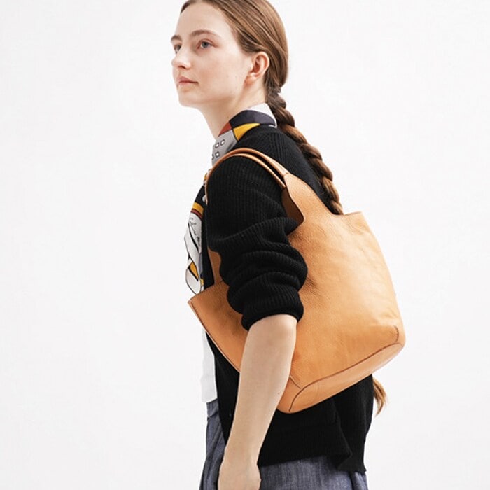 FURLA ♪ Goccia トートバッグ S WB01789 FURLA GOCCIA L トートバッグ | フルラ(FURLA) | マルイウェブ