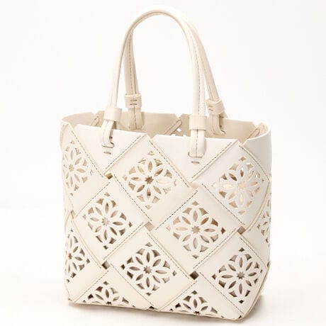 [^:43979]ʏoXPbǵu҂ށvuDvƂɂA\Ȃ̐^ɂBfނ́AC^AAo_bVEJЂ̃~l@XVǏi1.8mm`2mmjgpBڂ́AtbgōdAłĂƂƂg݂܂ޕ\A܂Ɂuv炵v𑶕ɂŷ݂ő̖́BntȂꖇdĂ̍́A\ʂł͂ȂAʂɂCz܂BɉāADAAPAƂvȂł͂̋ZpAJɒJɎ{ƂŊA܂ɐElZp𒍂񂾃V[YBtāAC̏㏸ƂƂɒȂy₩ɂȂ邱̋G߁B~蒍󂯂ČzIɍLJbg[N̉Ԗ͗lBł͂Ȃ̖͂߂iBmȌoN񑩂A25NԈĂu{̊vv̖͂ƂƂɂy݂B<fނ̓Ebg>fށF~l@{bNX<舵̒ӁE@>vFA_X@fP[gN[@RfBVjON[Z@AN[